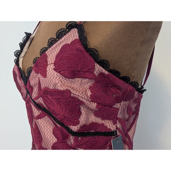 NWT Lulu's Alluring Dream Burgundy Floral Mesh Lace Trumpet Midi Dress Prom S - Picture 5 of 12